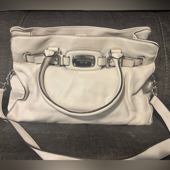 Michael Kors Handbags - Vintage Michael Kors Large Hamilton EW Tote- Vanilla Leather
